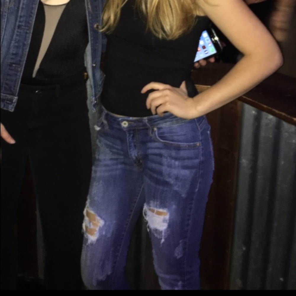 Size 26 loose fit skinny jean